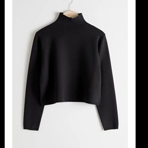 & Other Stories Cropped Relaxed Fit Turtleneck